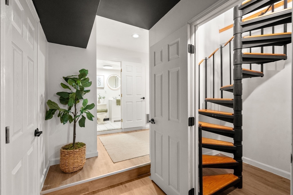 6 Watson Street, Unit 1 Cambridge, MA 02139 - Photo 9 of 31