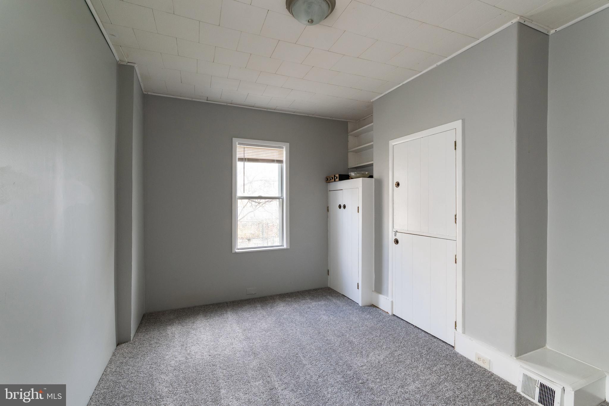 3943 Terrace Street Philadelphia, PA 19128 - Photo 12 of 33