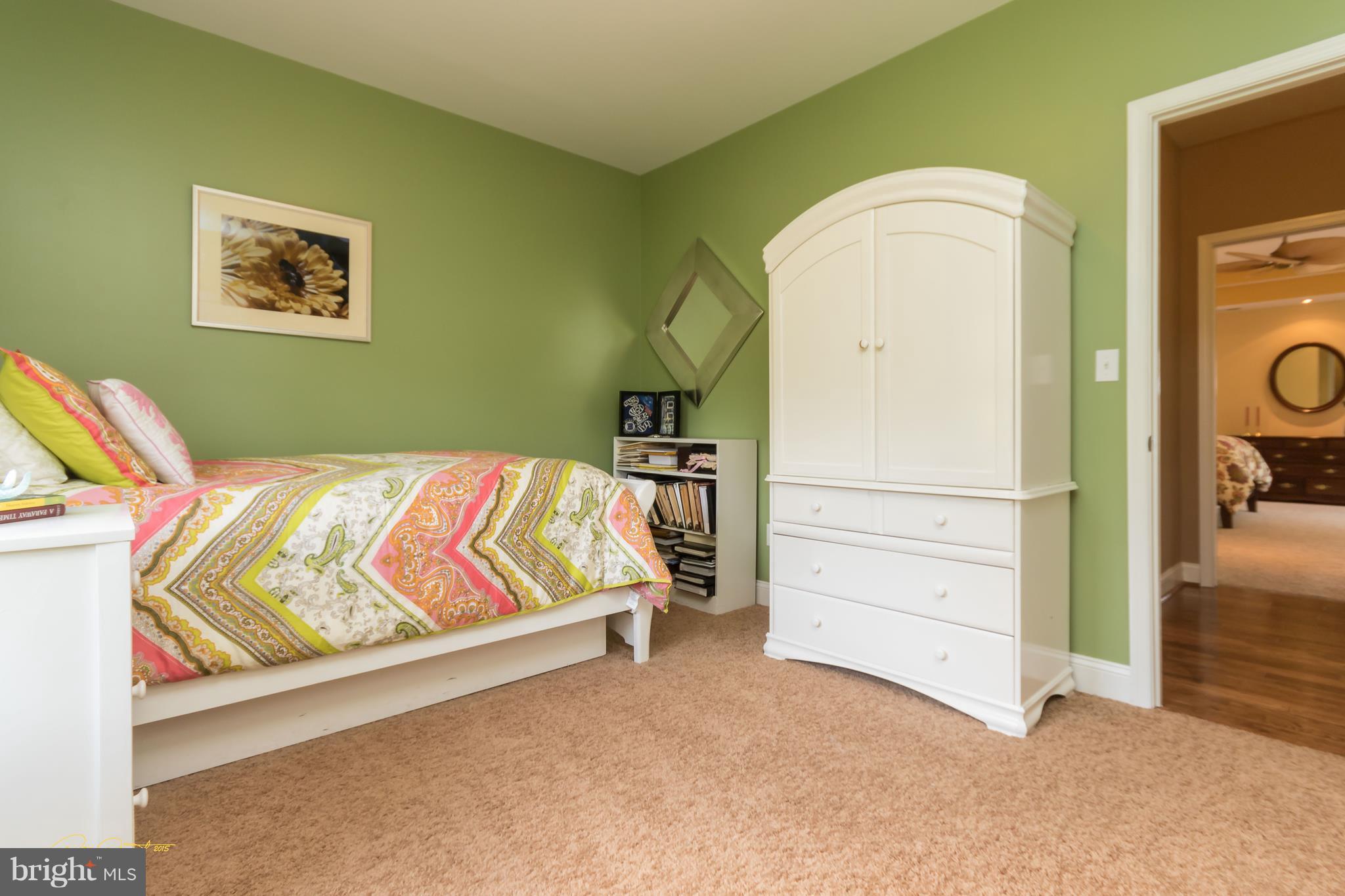 109 Severn Avenue Severna Park, MD 21146 - Photo 17 of 29 Bedroom