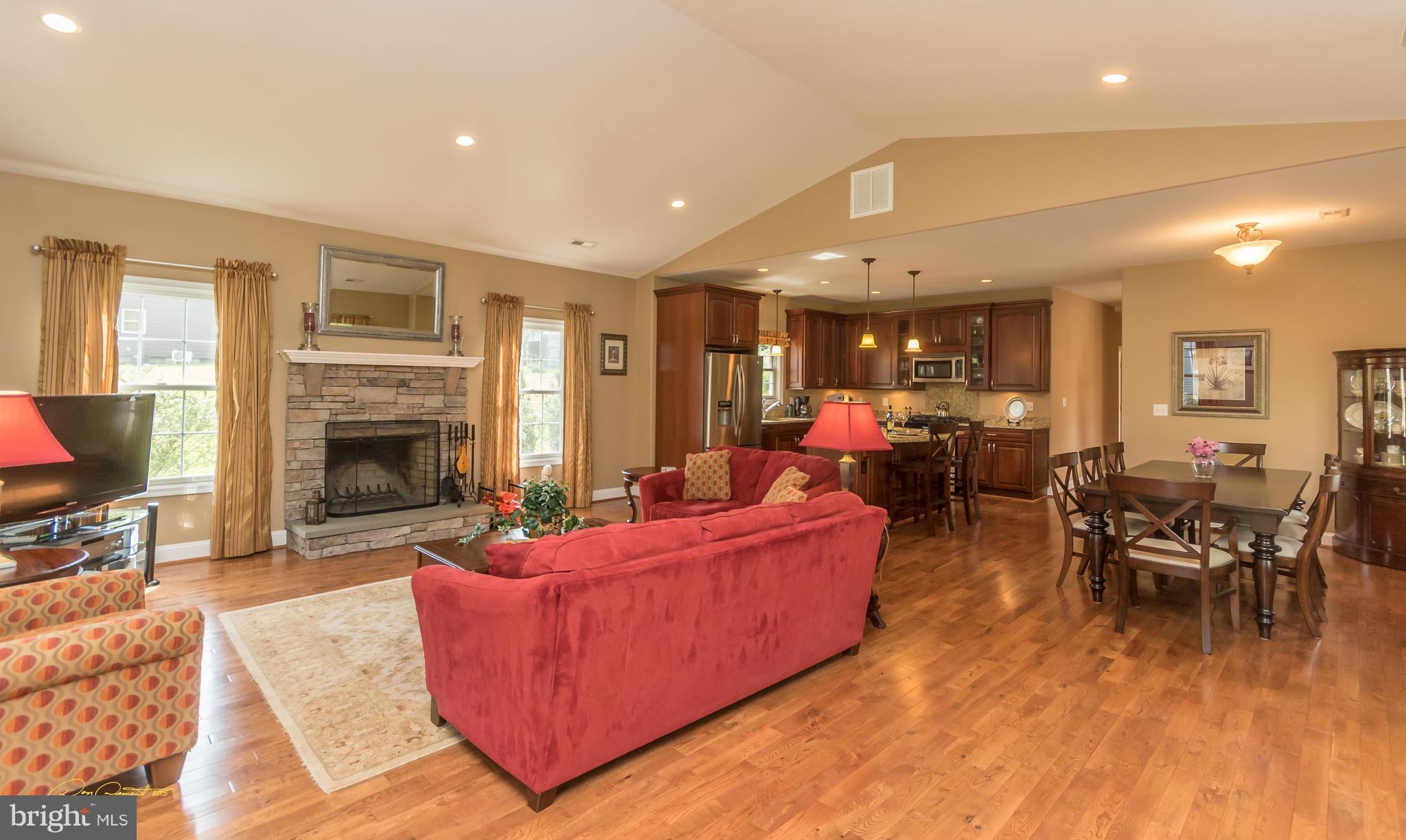 109 Severn Avenue Severna Park, MD 21146 - Photo 20 of 29 Interior (General)