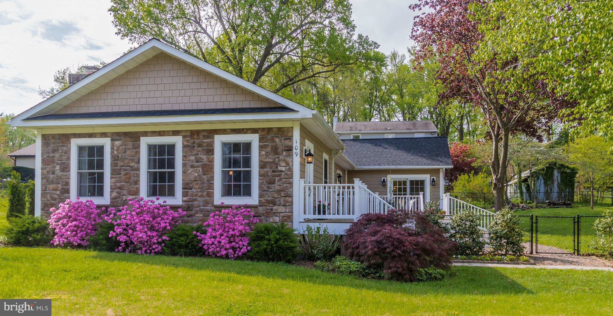 109 Severn Avenue Severna Park, MD 21146 - Photo 27 of 29 Stone front