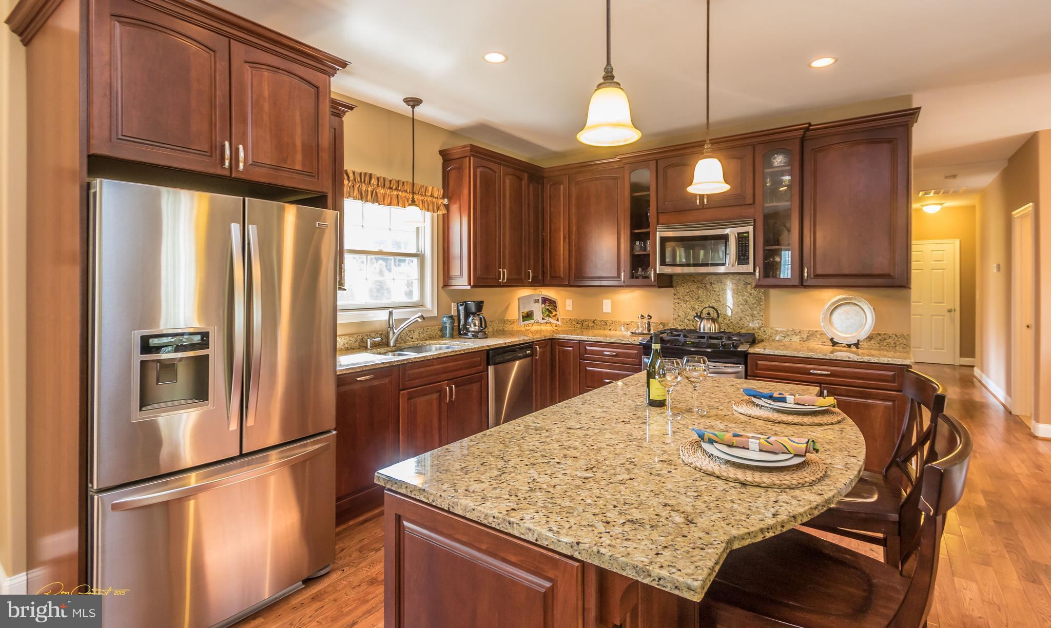 109 Severn Avenue Severna Park, MD 21146 - Photo 4 of 29 Kitchen