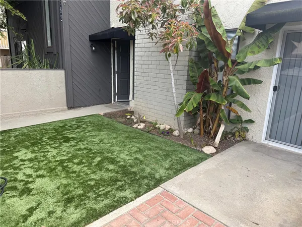 $3,600 | 16682 Dolores Lane, Huntington Beach, CA 92649