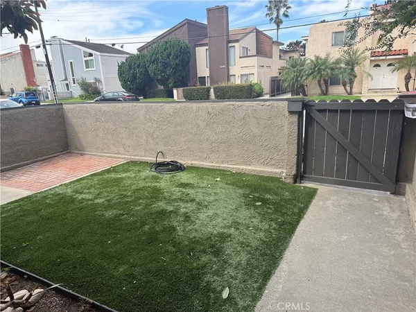 $3,600 | 16682 Dolores Lane, Huntington Beach, CA 92649