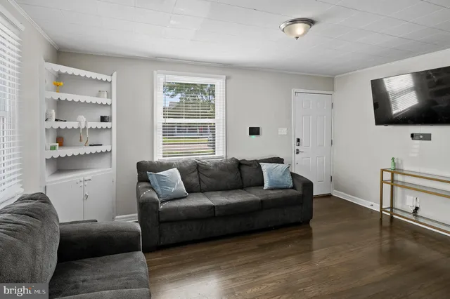 $259,900 | 3475 Liberty Parkway, Dundalk, MD 21222