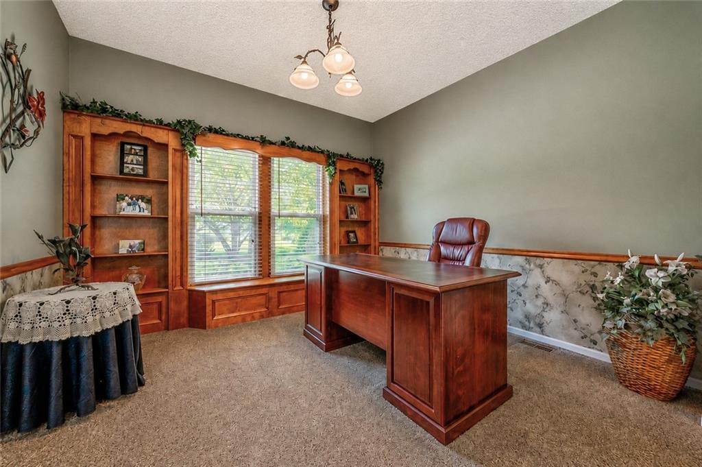 21600 South Lackman Road Spring Hill, KS 66083 - Photo 14 of 44