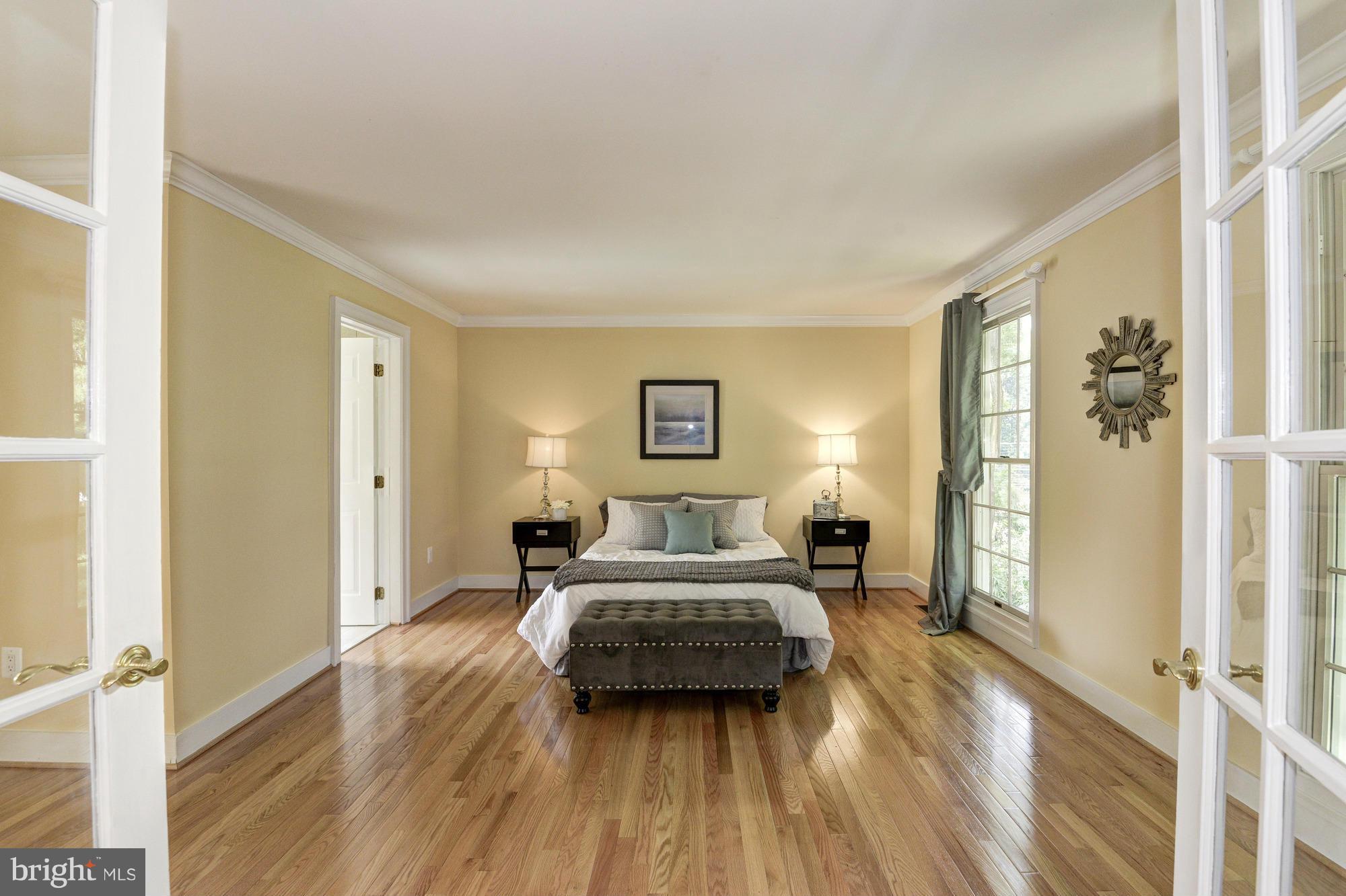 1029 Spring Hill Road McLean, VA 22102 - Photo 18 of 30 Bedroom (Master)