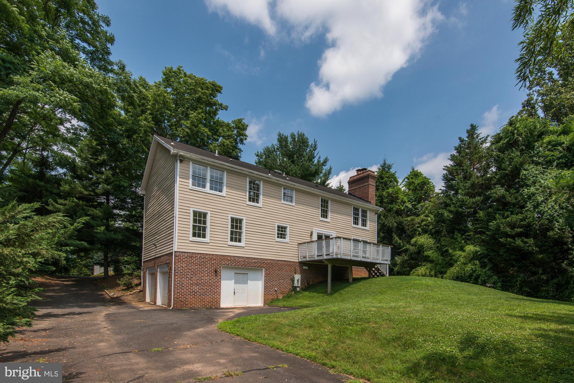 1029 Spring Hill Road McLean, VA 22102 - Photo 29 of 30 Exterior (Rear)