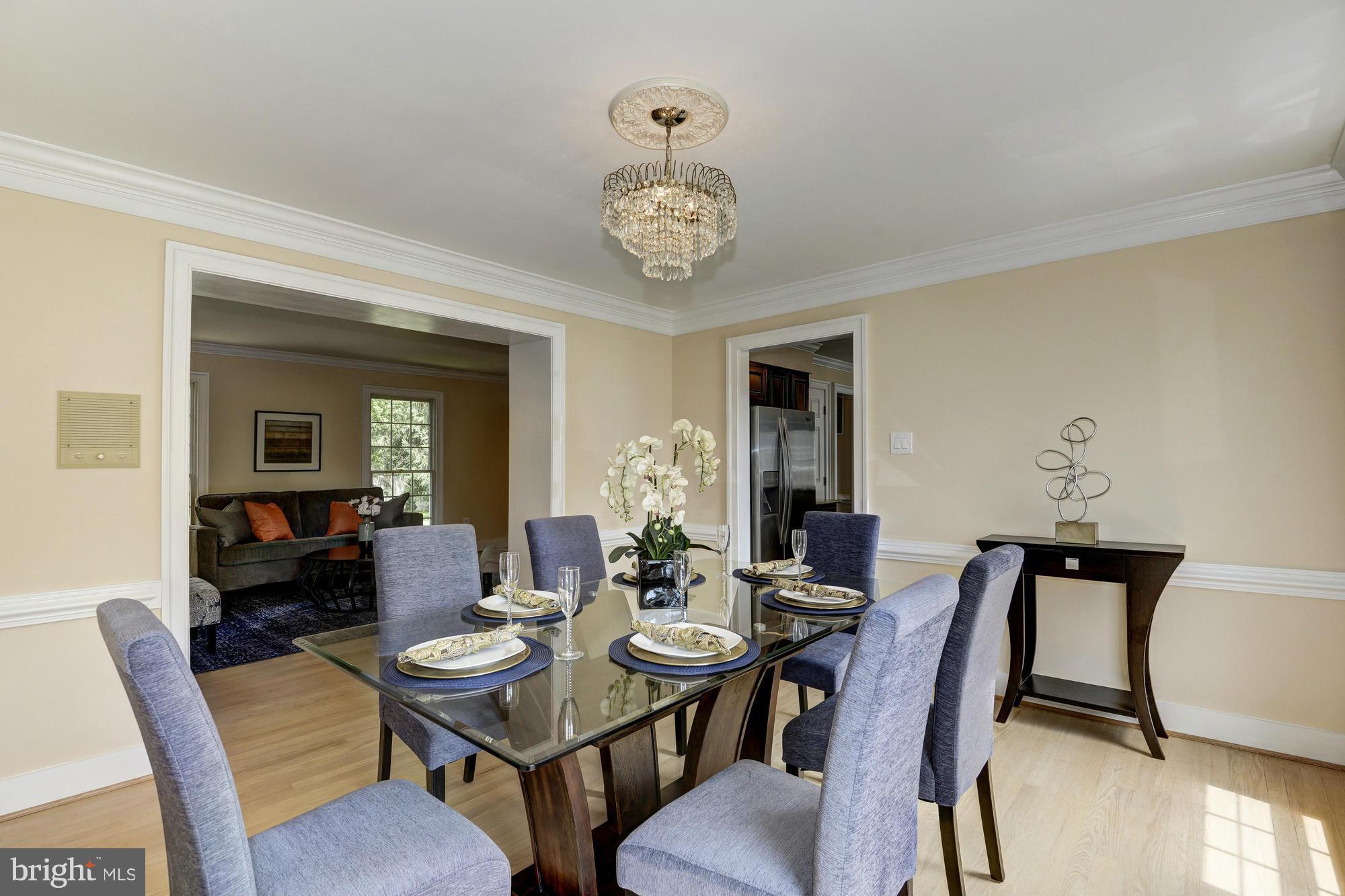 1029 Spring Hill Road McLean, VA 22102 - Photo 7 of 30 Dining Room
