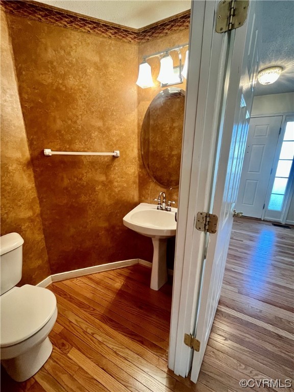 1023 Bogart Road Richmond, VA 23223 - Photo 15 of 40 a bathroom with a sink and a mirror