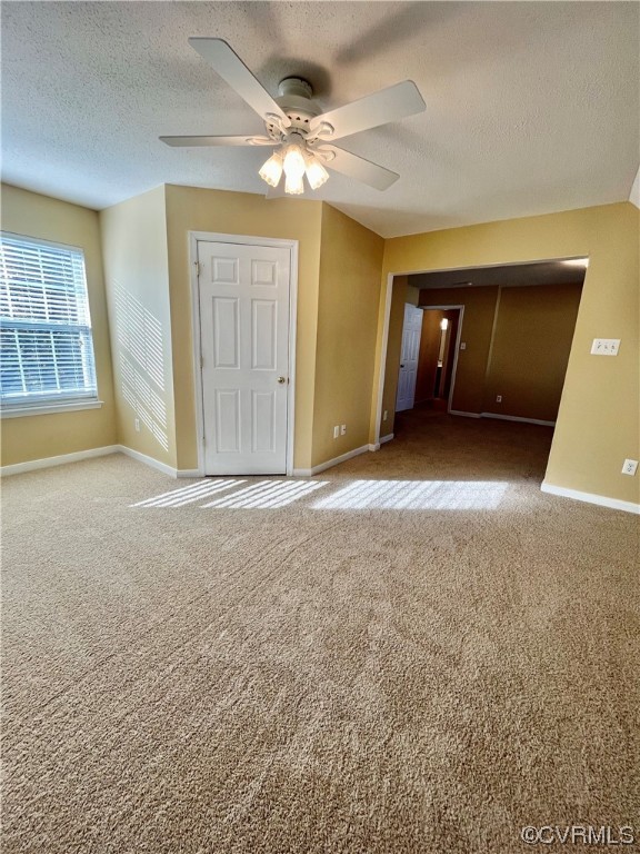 1023 Bogart Road Richmond, VA 23223 - Photo 23 of 40 an empty room with windows and closet