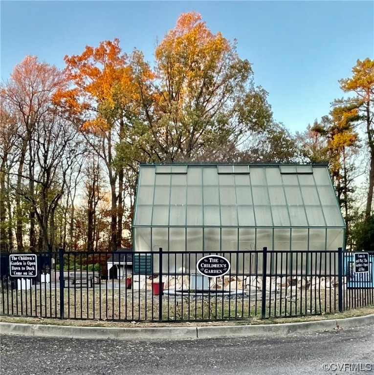 1023 Bogart Road Richmond, VA 23223 - Photo 39 of 40 a view of a building