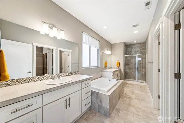 $699,950 | 19010 133rd St Court East, Bonney Lake, WA 98391