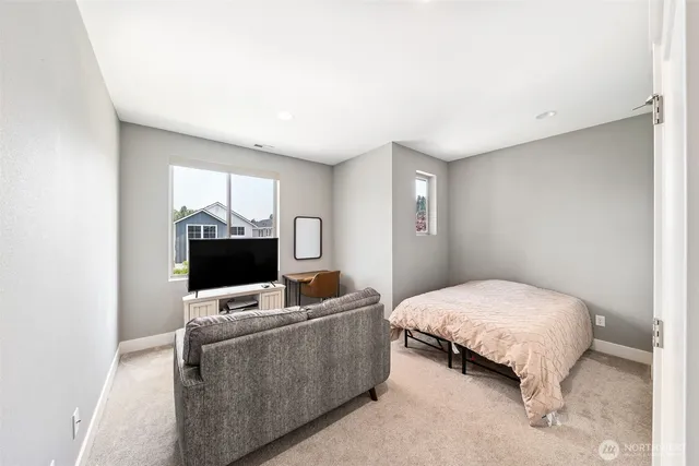 $699,950 | 19010 133rd St Court East, Bonney Lake, WA 98391