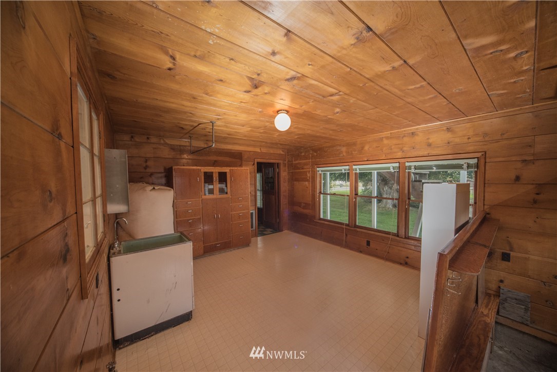 1320 Brown Road Ellensburg, WA 98926 - Photo 11 of 28 Gallery Image 11