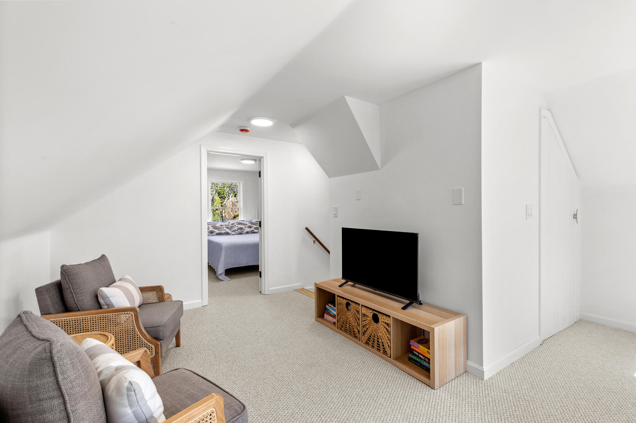 1295 Massasoit Road Eastham, MA 02642 - Photo 31 of 32 a living room with furniture and a flat screen tv