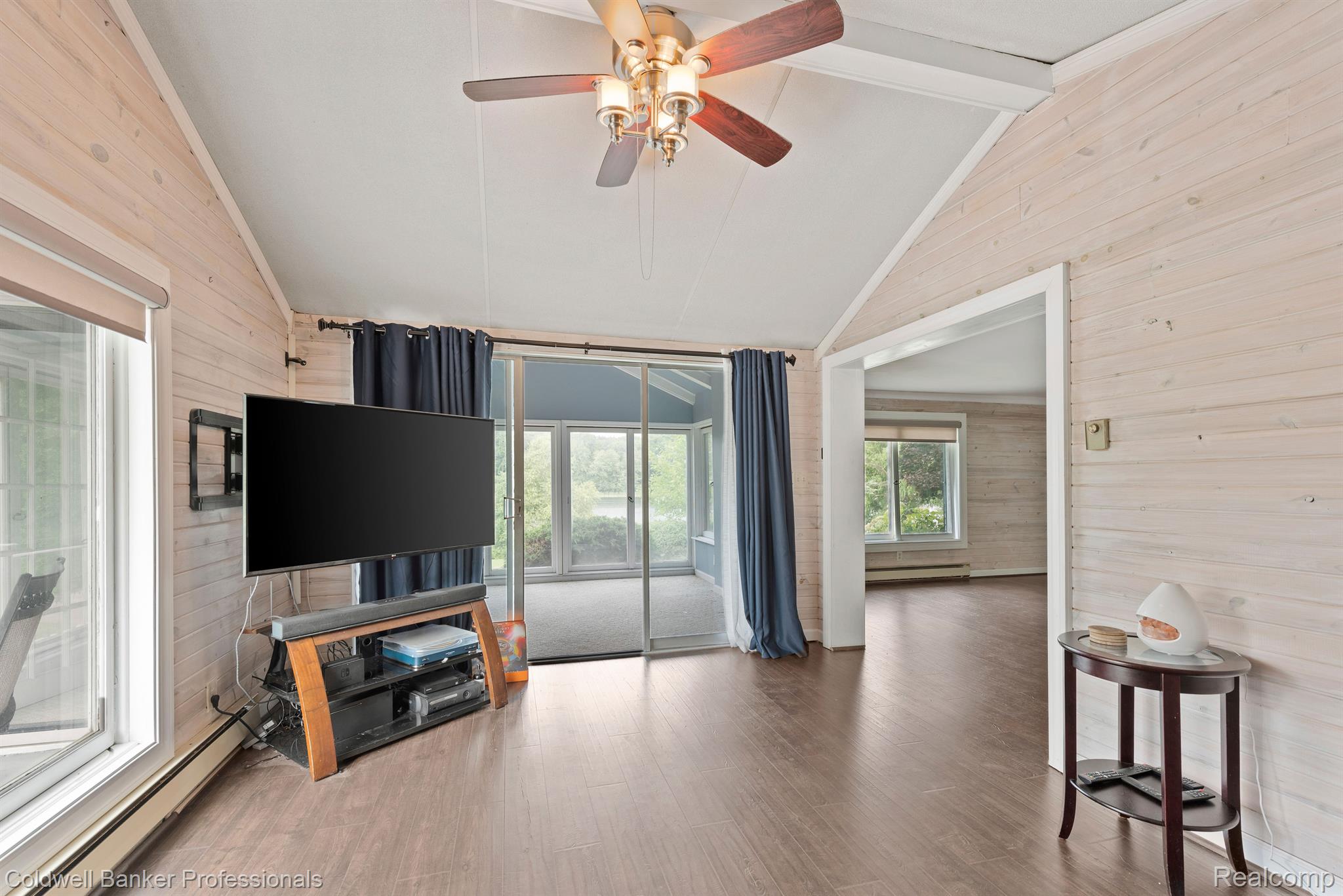 72200 Lassier Road Romeo, MI 48065 - Photo 9 of 28 Family room view into front 3-season porch