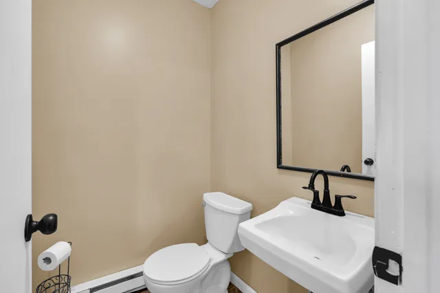 $178,000 | 220 Blakeslee Street, Unit 220, Bristol, CT 06010