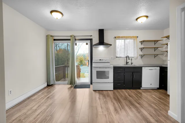 $178,000 | 220 Blakeslee Street, Unit 220, Bristol, CT 06010