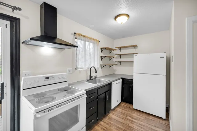 $178,000 | 220 Blakeslee Street, Unit 220, Bristol, CT 06010