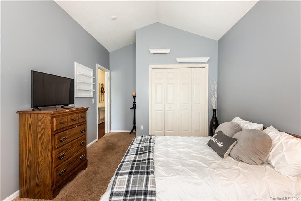 7207 Reedy Creek Road Charlotte, NC 28215 - Photo 26 of 39