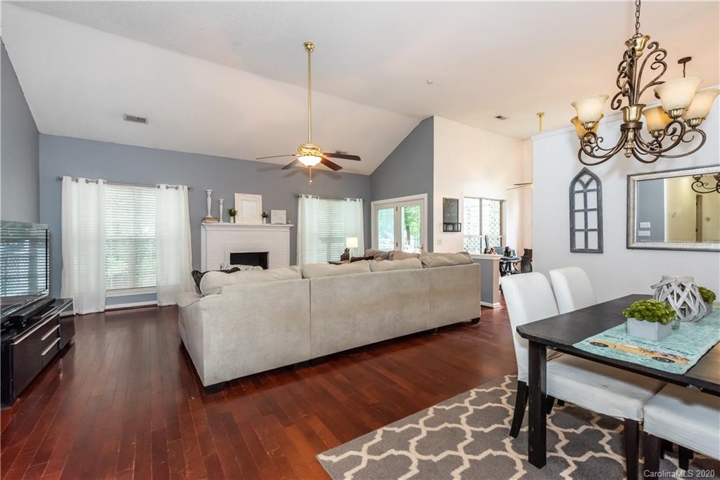 7207 Reedy Creek Road Charlotte, NC 28215 - Photo 7 of 39