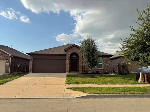 $2,395 | 4928 Sugarcane Lane, Fort Worth, TX 76179