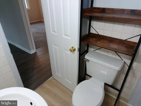$1,600 | 16 North Orchard Street, Gibbstown, NJ 08027