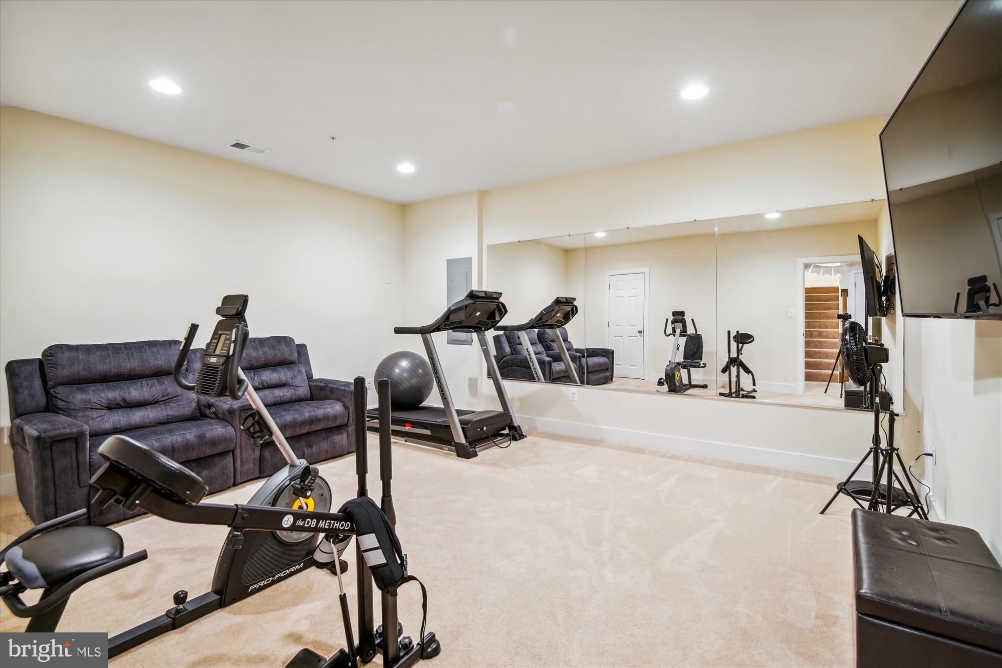 12600 Abercorn Place Brandywine, MD 20613 - Photo 38 of 43 a view of a room with gym equipment