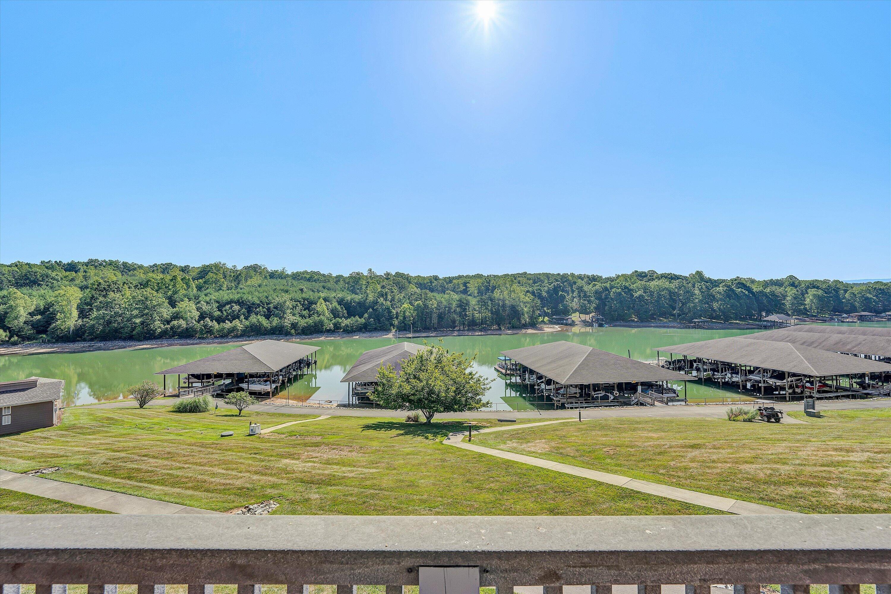 1137 Mariners Way, Unit 44 Huddleston, VA 24104 - Photo 20 of 50 33-DSC08845