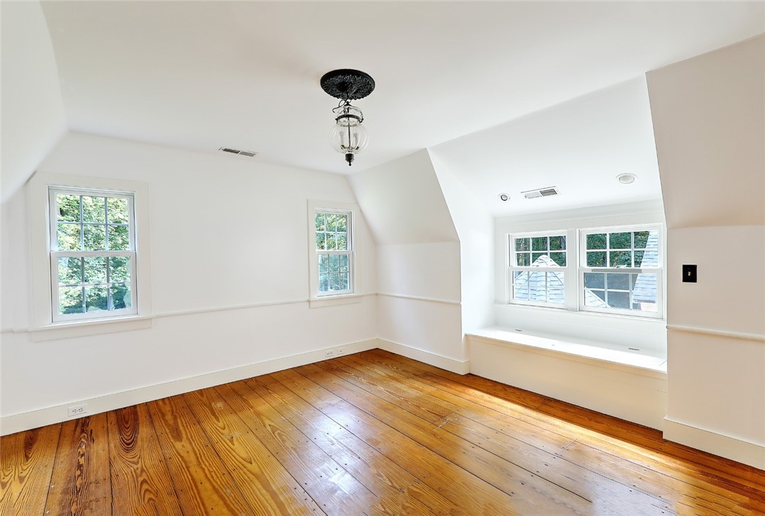 17 Austin Lane Little Compton, RI 02837 - Photo 25 of 38