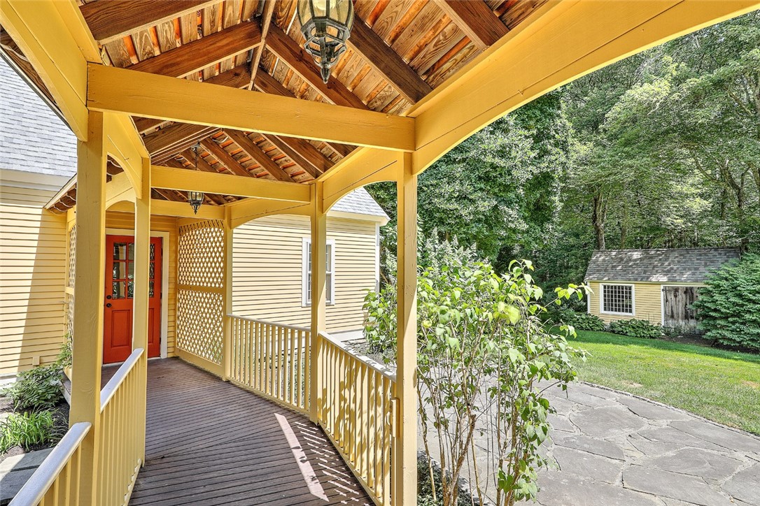 17 Austin Lane Little Compton, RI 02837 - Photo 27 of 38 Covered Walkway