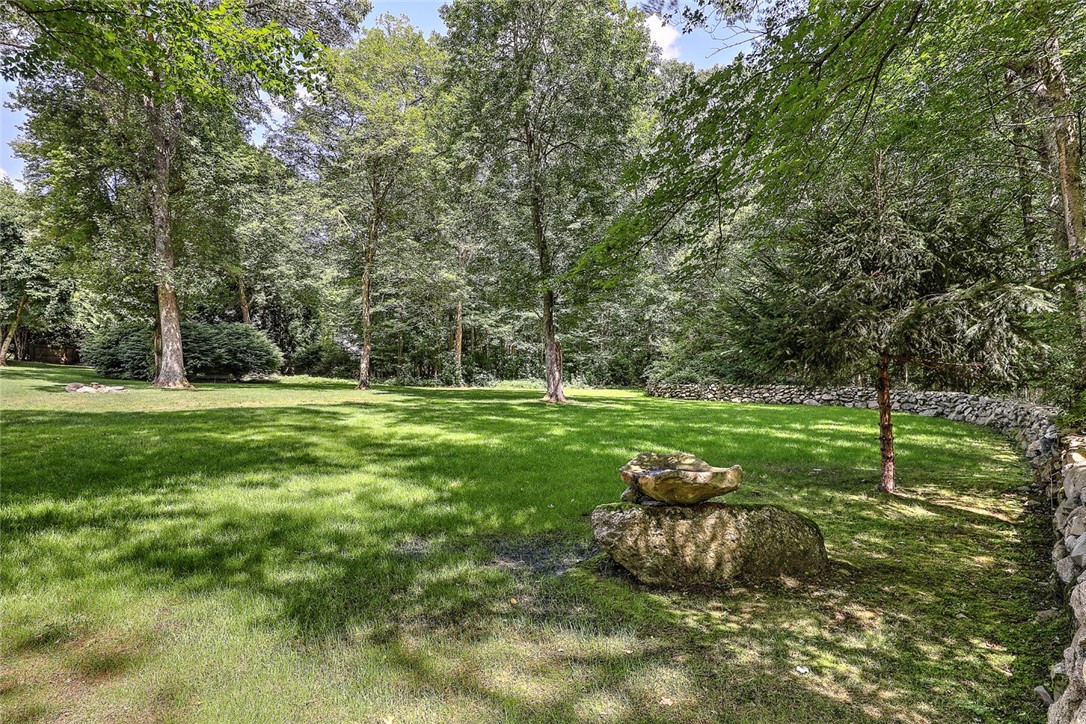 17 Austin Lane Little Compton, RI 02837 - Photo 34 of 38