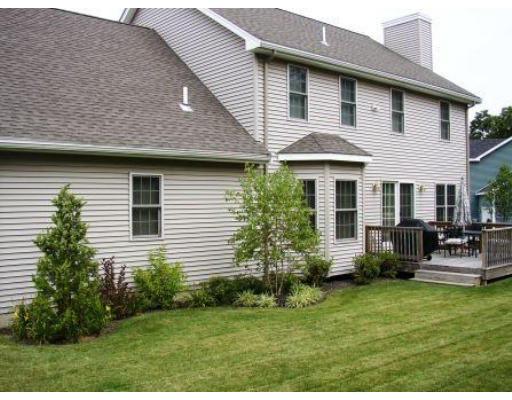 51 Bridle Path Road Lynn, MA 01904 - Photo 12 of 13 Gallery Image 12