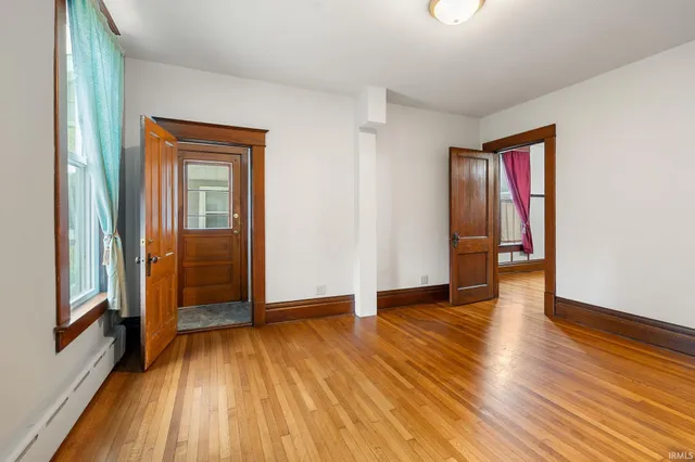 $329,900 | 304 North Main Street, Columbia City, IN 46725