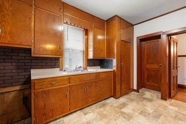 $309,900 | 304 North Main Street, Columbia City, IN 46725