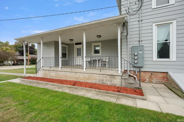 $329,900 | 304 North Main Street, Columbia City, IN 46725