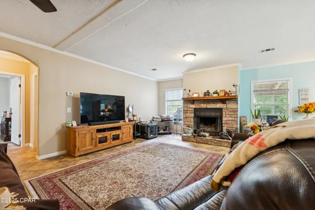 $280,000 | 11233 Lawrence Road, Fountain, FL 32438