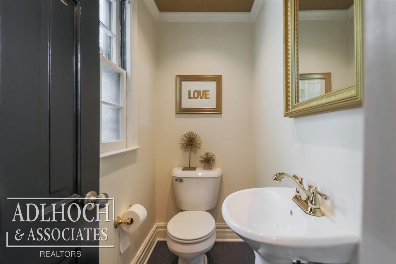 432 Maison Road Grosse Pointe Farms, MI 48236 - Photo 13 of 35