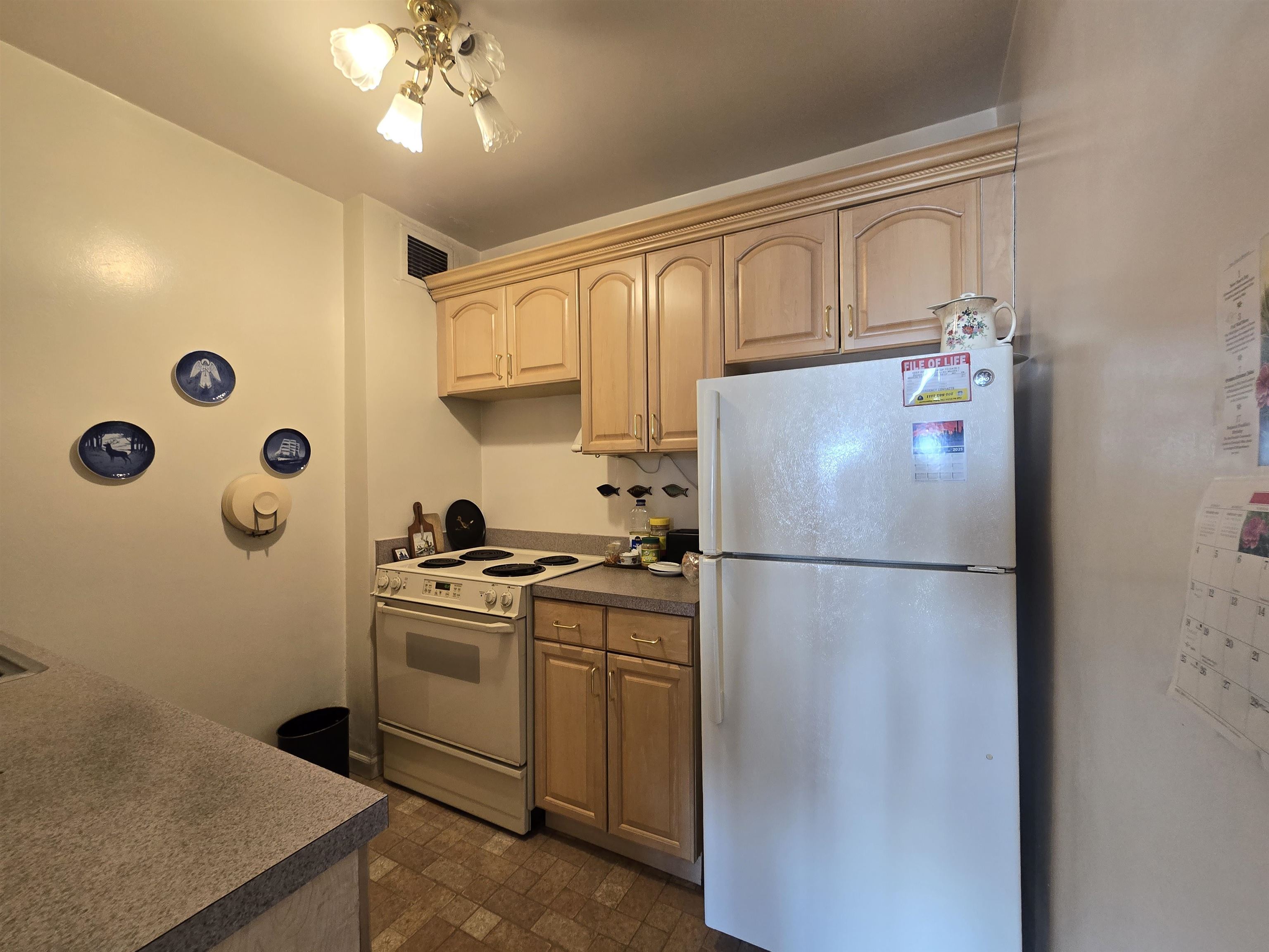 380 Mountain Road, Unit 805 Union City, NJ 07087 - Photo 12 of 31