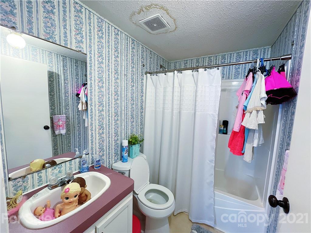 219 High Ridge Circle Maiden, NC 28650 - Photo 21 of 26 Gallery Image 21