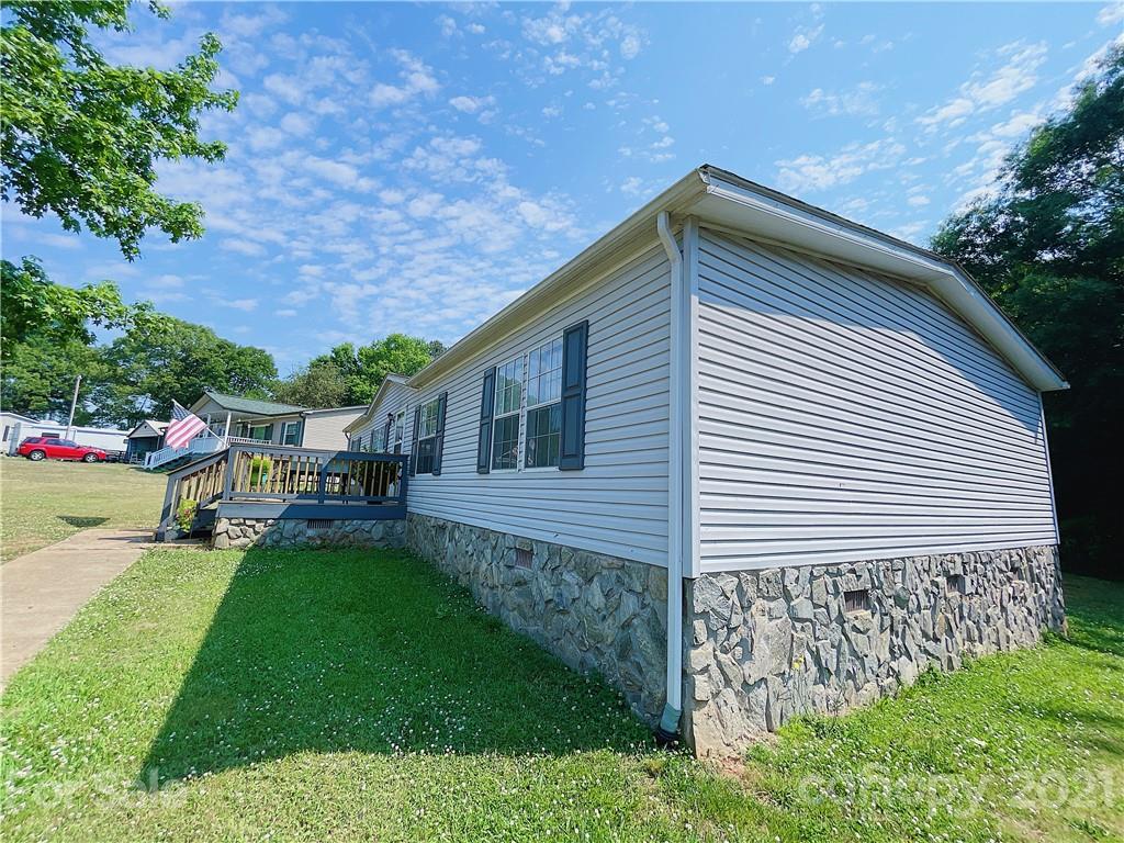 219 High Ridge Circle Maiden, NC 28650 - Photo 4 of 26 Gallery Image 4