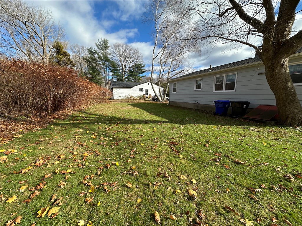 17 Colonial Drive Warren, RI 02885 - Photo 14 of 19 Gallery Image 14