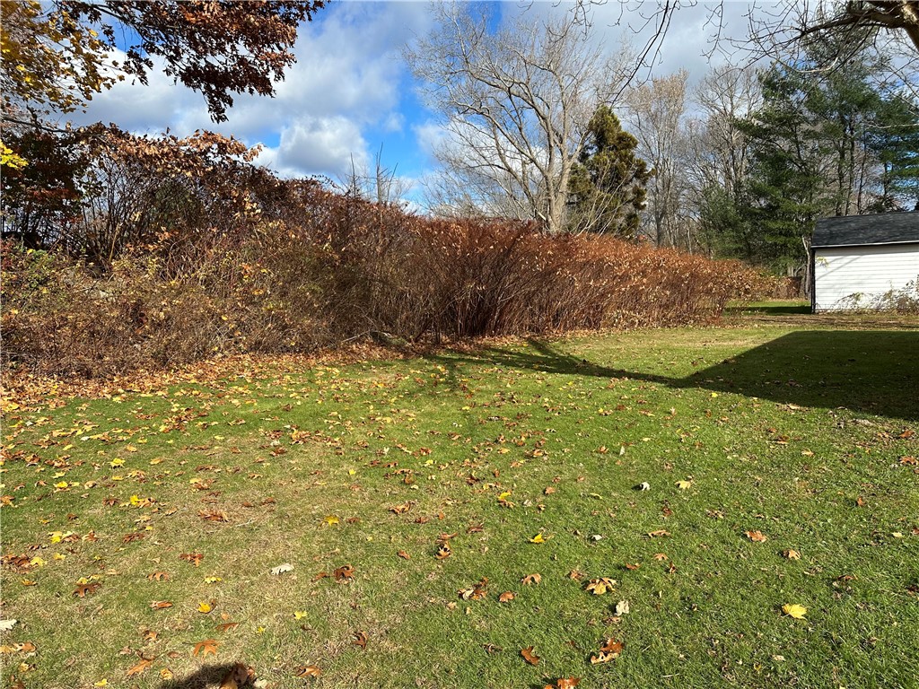 17 Colonial Drive Warren, RI 02885 - Photo 17 of 19 Gallery Image 17