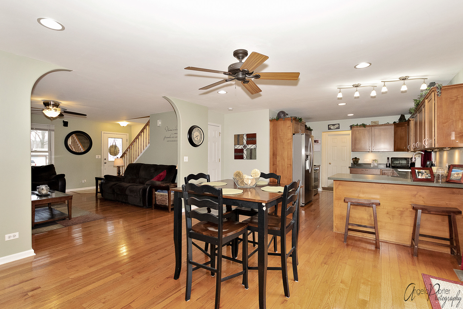 28659 West High Road Ingleside, IL 60041 - Photo 13 of 29 a view of a dining room with furniture and wooden floor