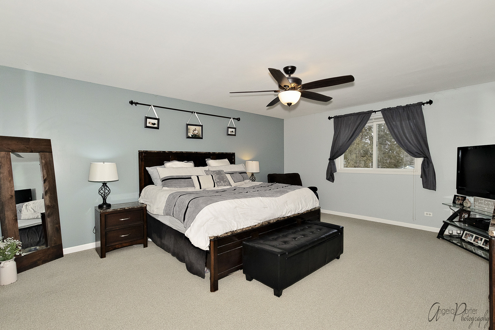 28659 West High Road Ingleside, IL 60041 - Photo 17 of 29 a bedroom with a bed and a flat screen tv