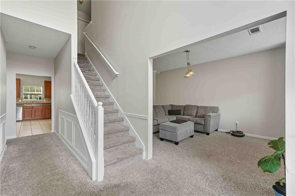 101 Quivas Court Atlanta, GA 30331 - Photo 8 of 38