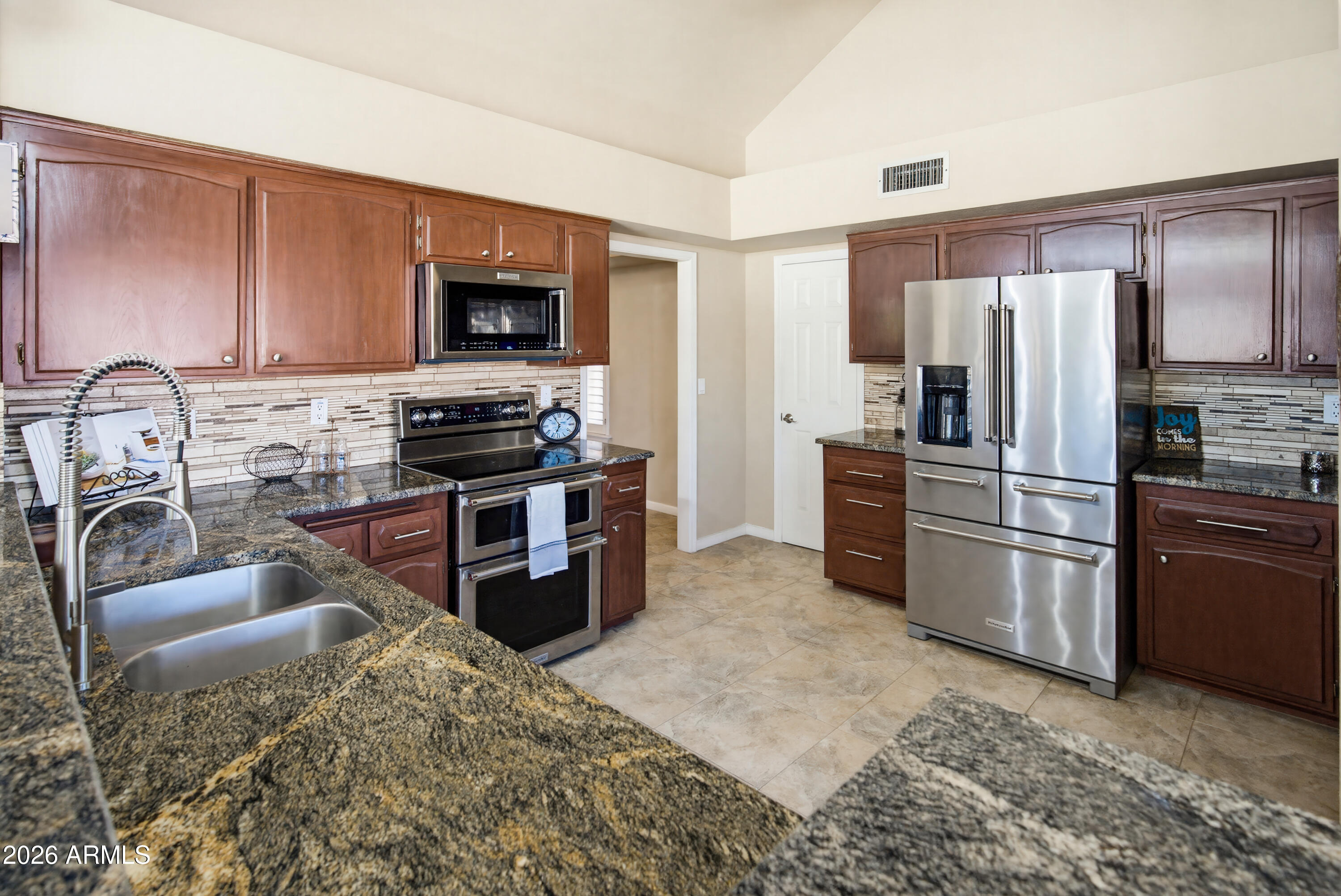 841 North Gentry Mesa, AZ 85213 - Photo 13 of 74 841 N Gentry-56