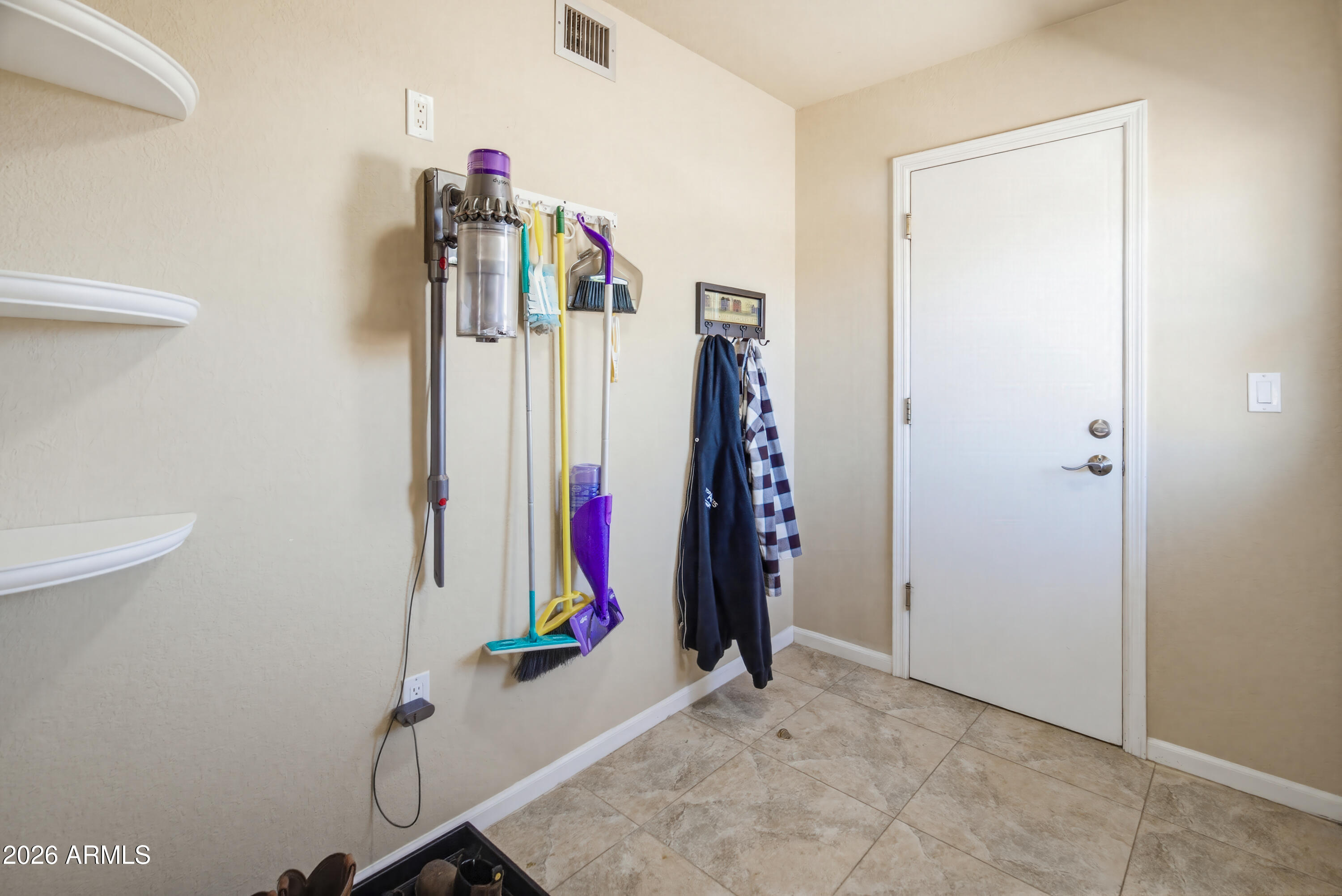 841 North Gentry Mesa, AZ 85213 - Photo 20 of 74 841 N Gentry-61