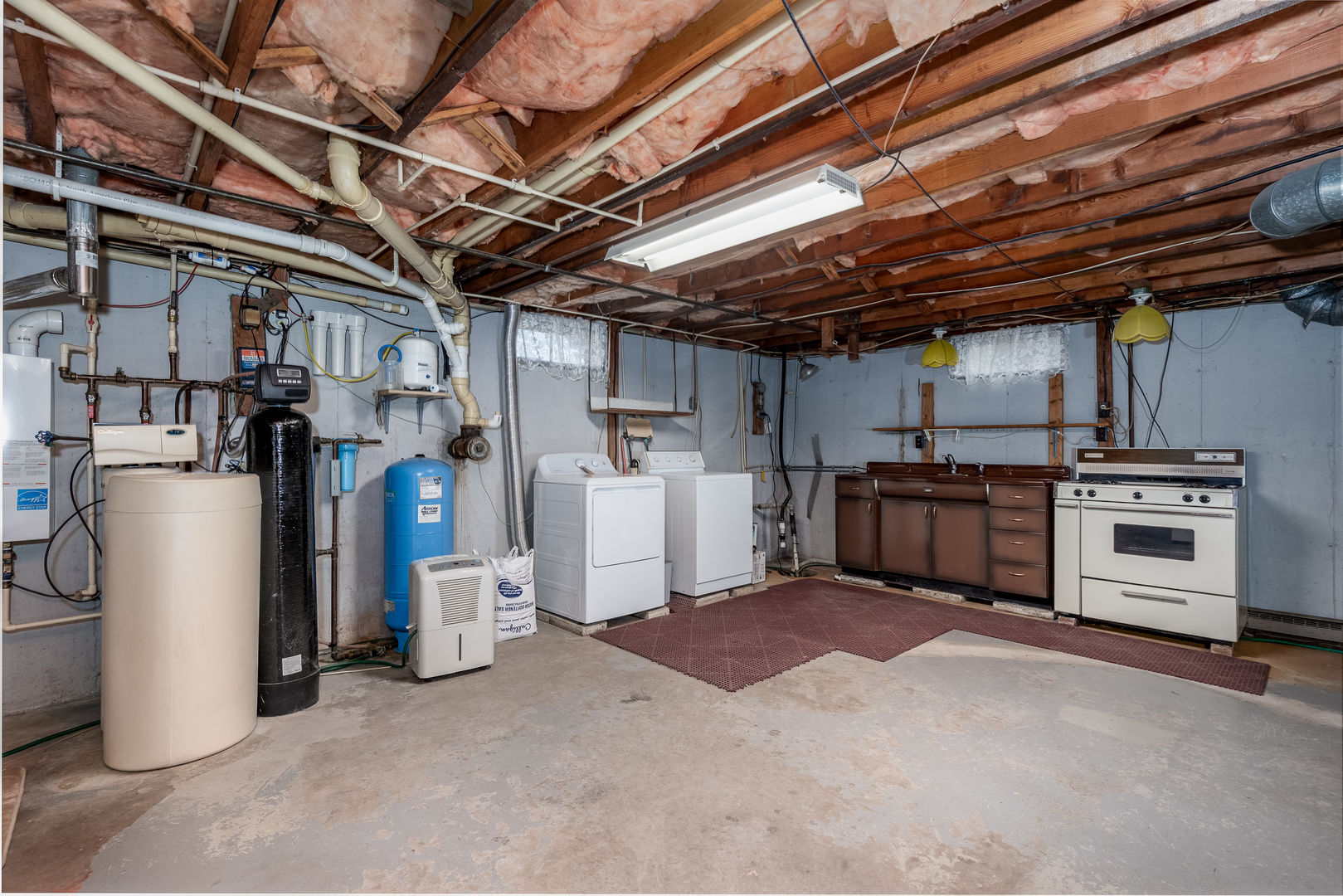 1526 East 18th Road Streator, IL 61364 - Photo 19 of 23 a view of a storage & utility room with racks